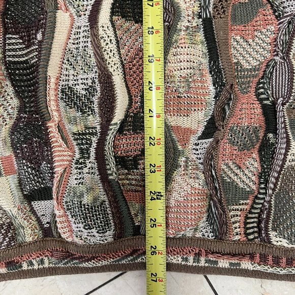 Tundra Canada Men's Multicolor Sweater - Picture 11 of 11